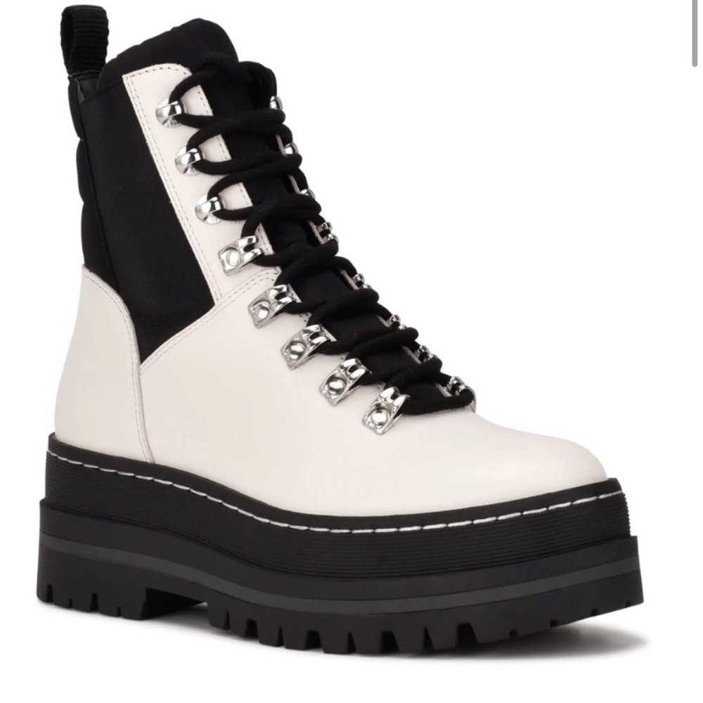 NEW Marc Fisher Plune Combat Boot Ivory/black size 9.5. ❤️❤️❤️